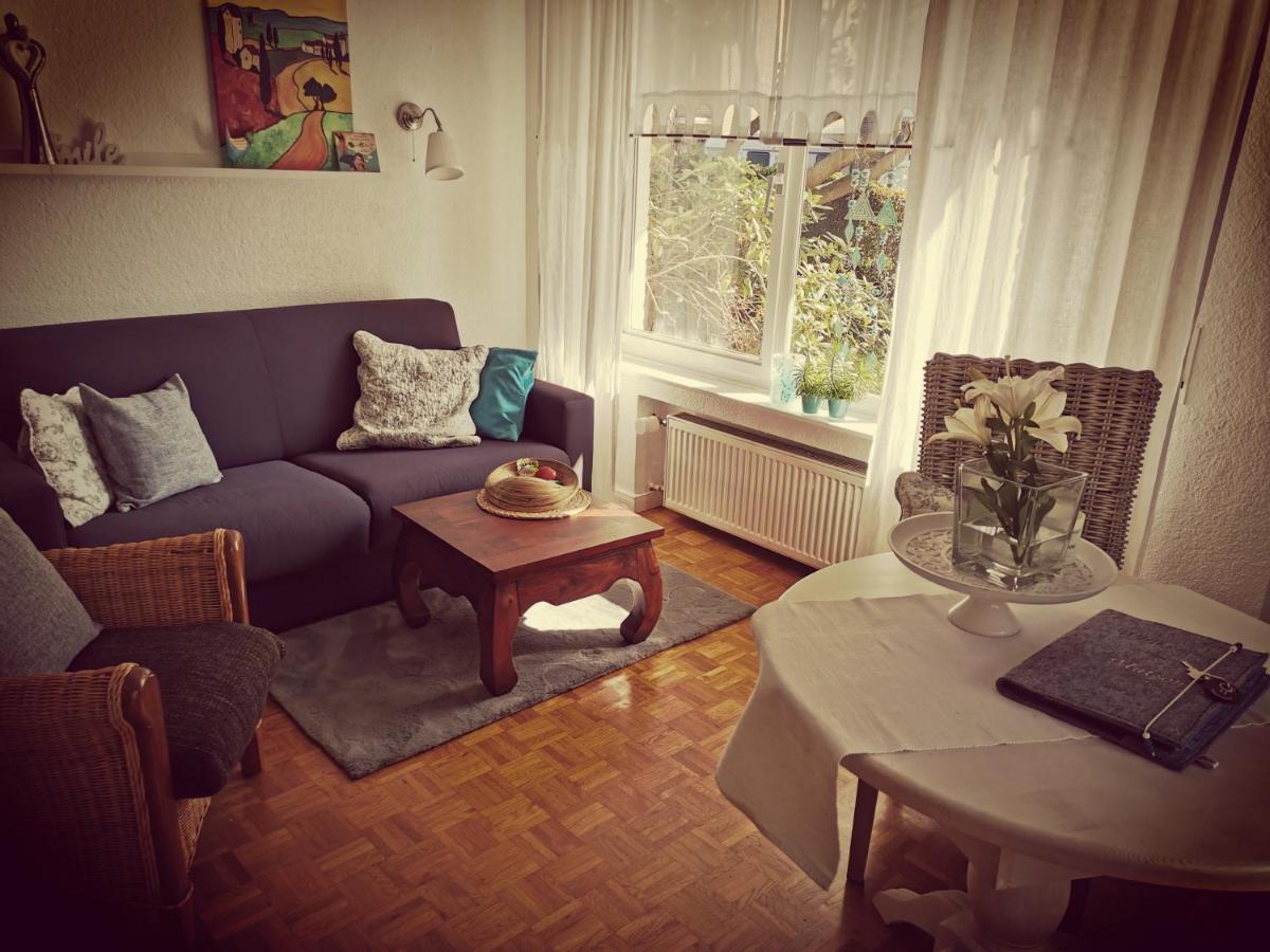 "Maison Blanche" - Das Gemuetliche Garten-Apartment Zwischen Koeln Und Duesseldorf Grevenbroich Luaran gambar